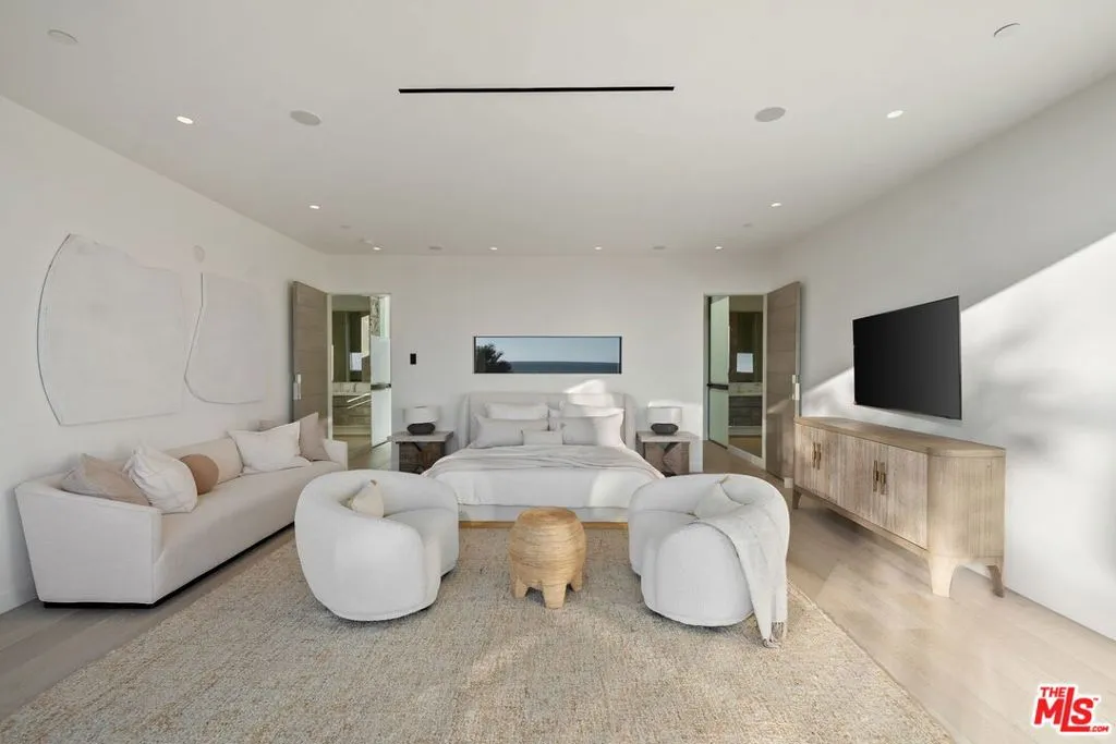 938 Palisades Beach Road, Santa Monica, California 90403 home-pic-21